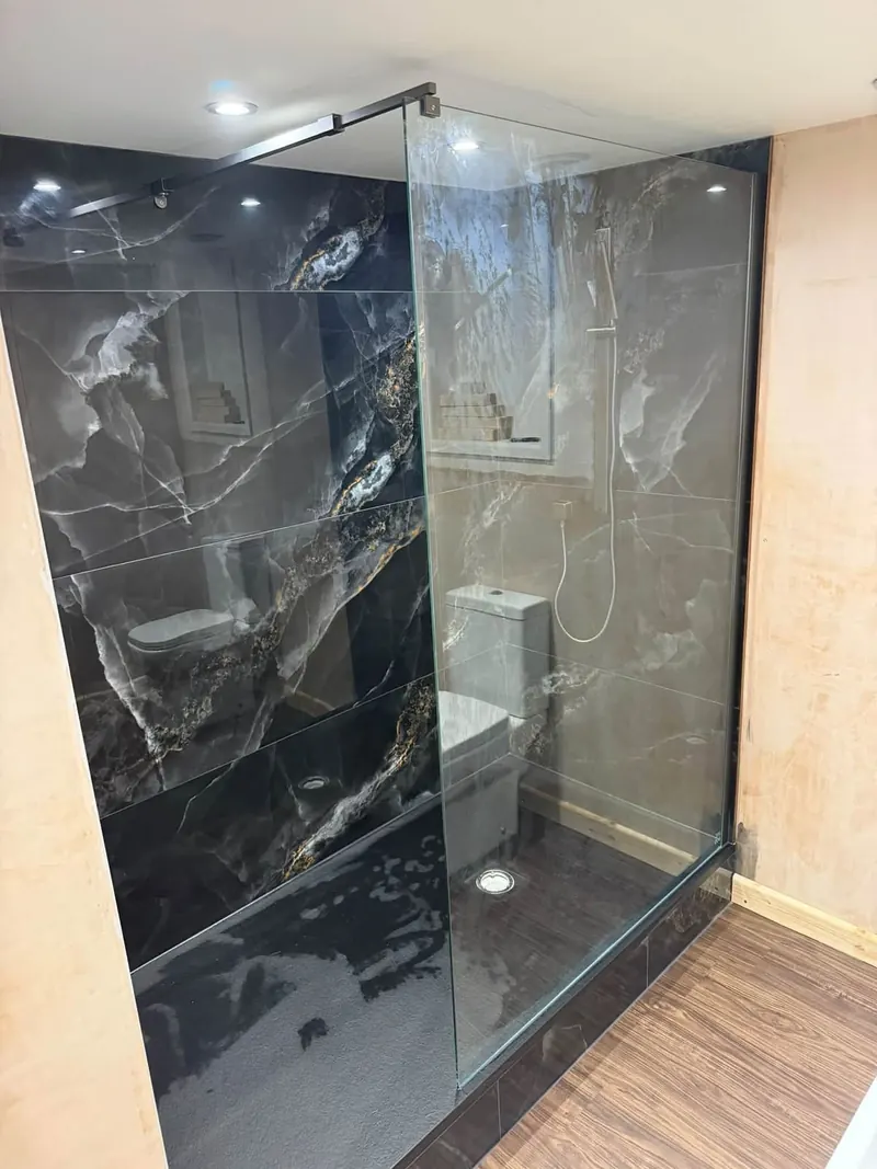 Full bathroom refit: stage 5 of 5, complete